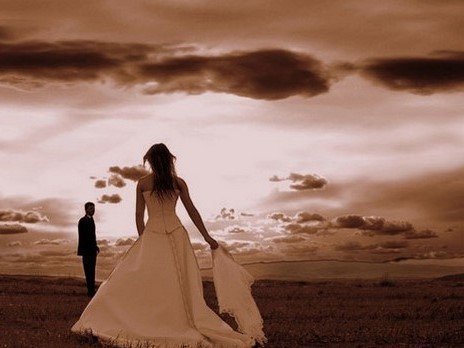 Aslında Hiç Kimse Sevmedi, Bir Ben Sevdim Seni... Aslında Hiç Kimse Sevmedi, Bir Ben Sevdim Seni...